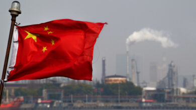 Photo of China avalia exportar mais combustível para reavivar crescimento